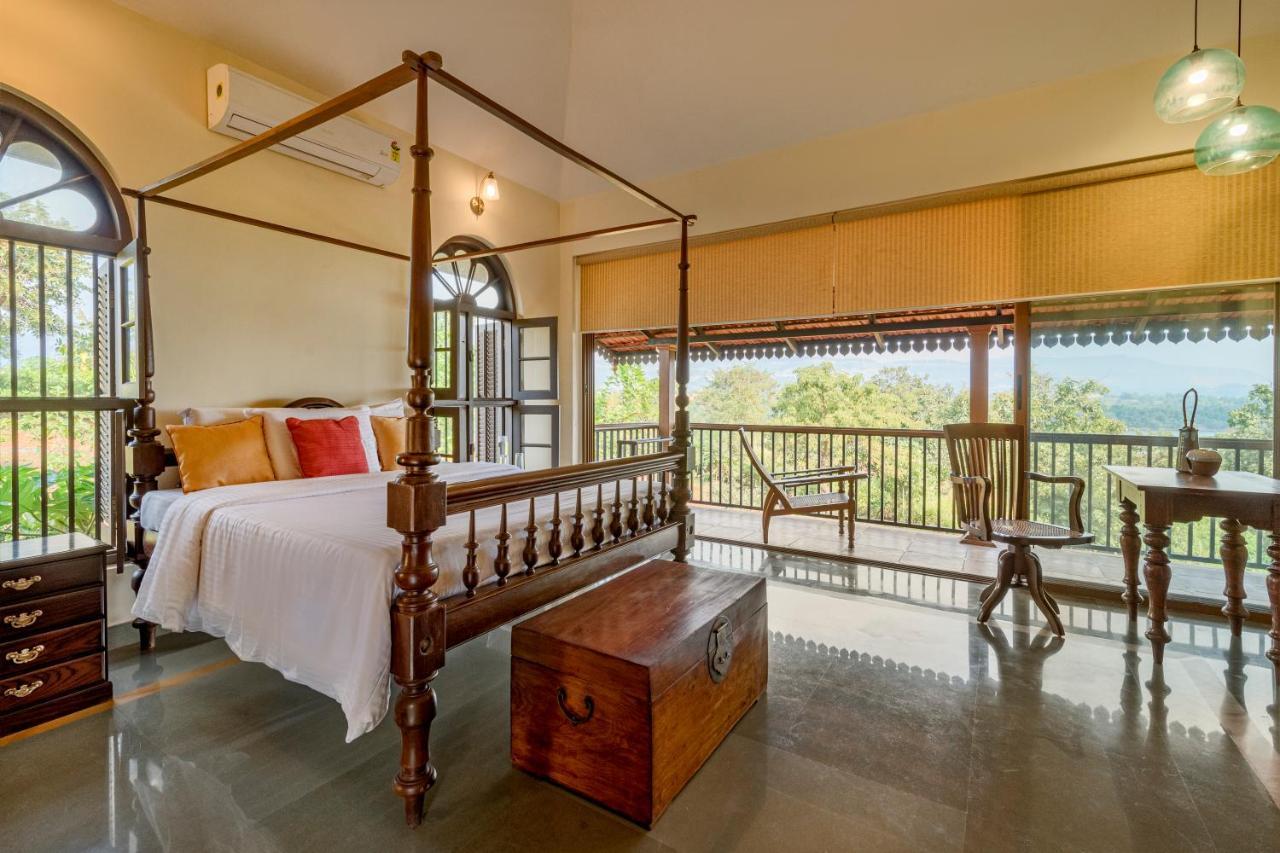 Saffronstays Anantham, Kamshet - Pet-Friendly Lakefront Villa With A Huge Verandah Nethersole Dam 외부 사진