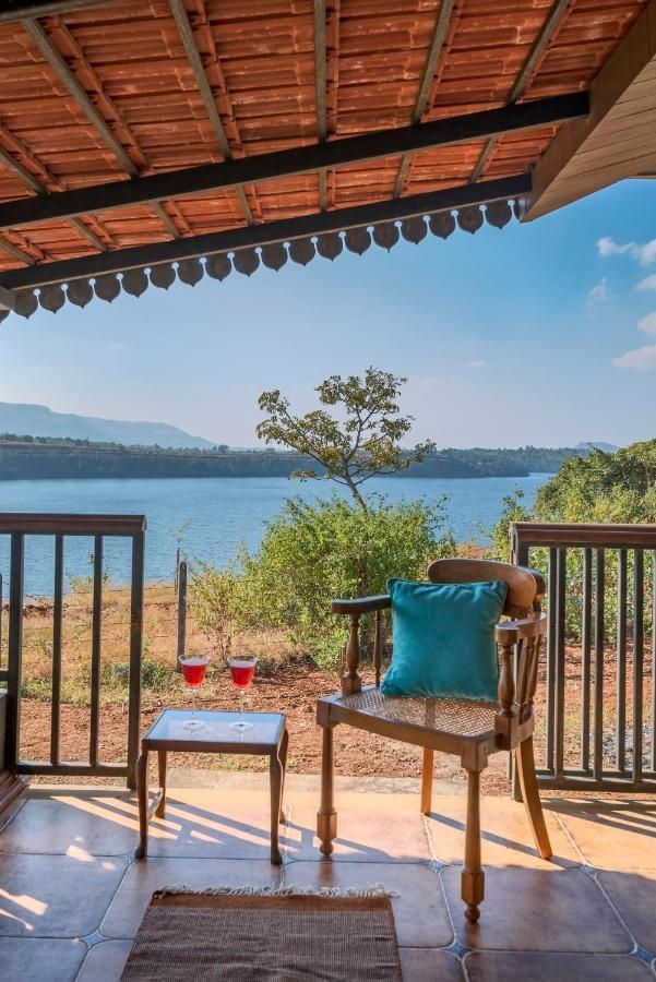 Saffronstays Anantham, Kamshet - Pet-Friendly Lakefront Villa With A Huge Verandah Nethersole Dam 외부 사진