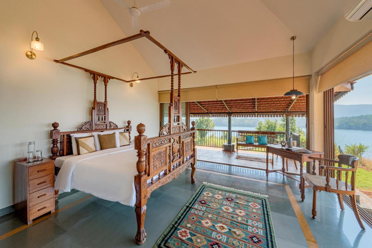 Saffronstays Anantham, Kamshet - Pet-Friendly Lakefront Villa With A Huge Verandah Nethersole Dam 외부 사진