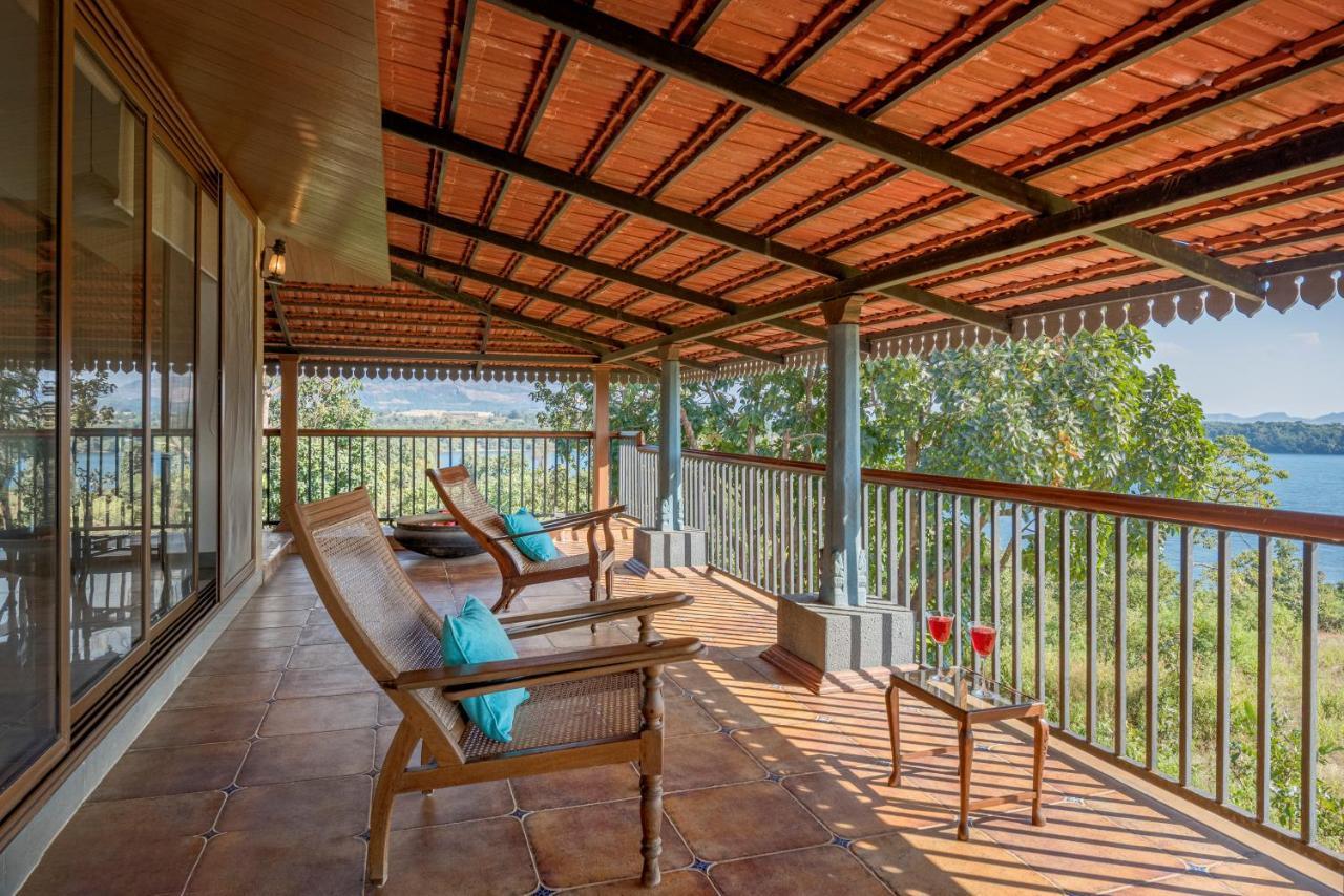 Saffronstays Anantham, Kamshet - Pet-Friendly Lakefront Villa With A Huge Verandah Nethersole Dam 외부 사진